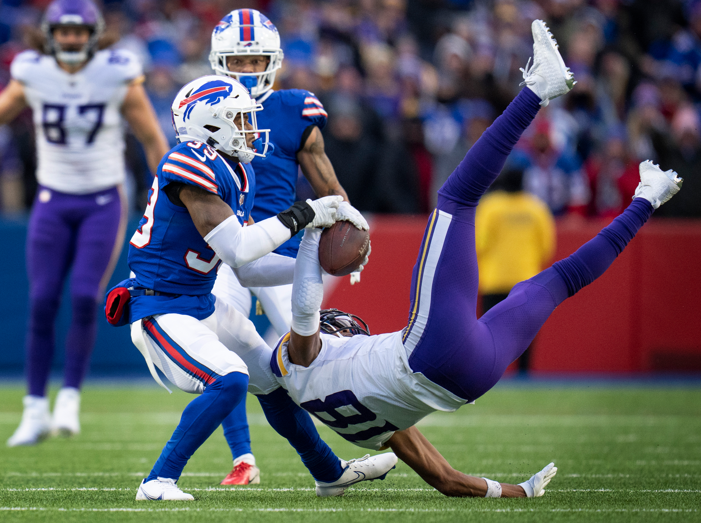 PFF on X: OBJ on Justin Jefferson's insane one-handed catch